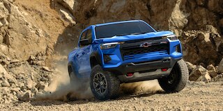 Chevrolet Colorado ZR2 2025 4x4 con modo de manejo Flexride con selección: normal, remolque, todo terreno, terreno y Baja